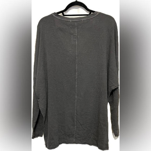 We the Free On My Mind V-Neck Shirt, Black but looks a dark Gray, Size Medium - Picture 3 of 10